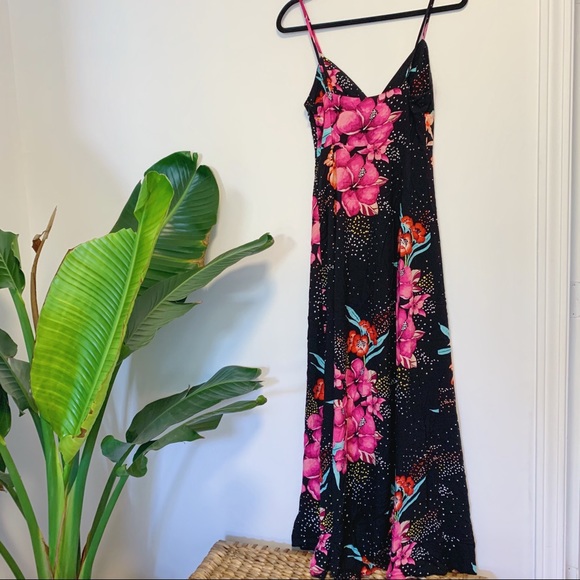 Black and pink floral and polka dot maxi dress - Picture 3 of 4
